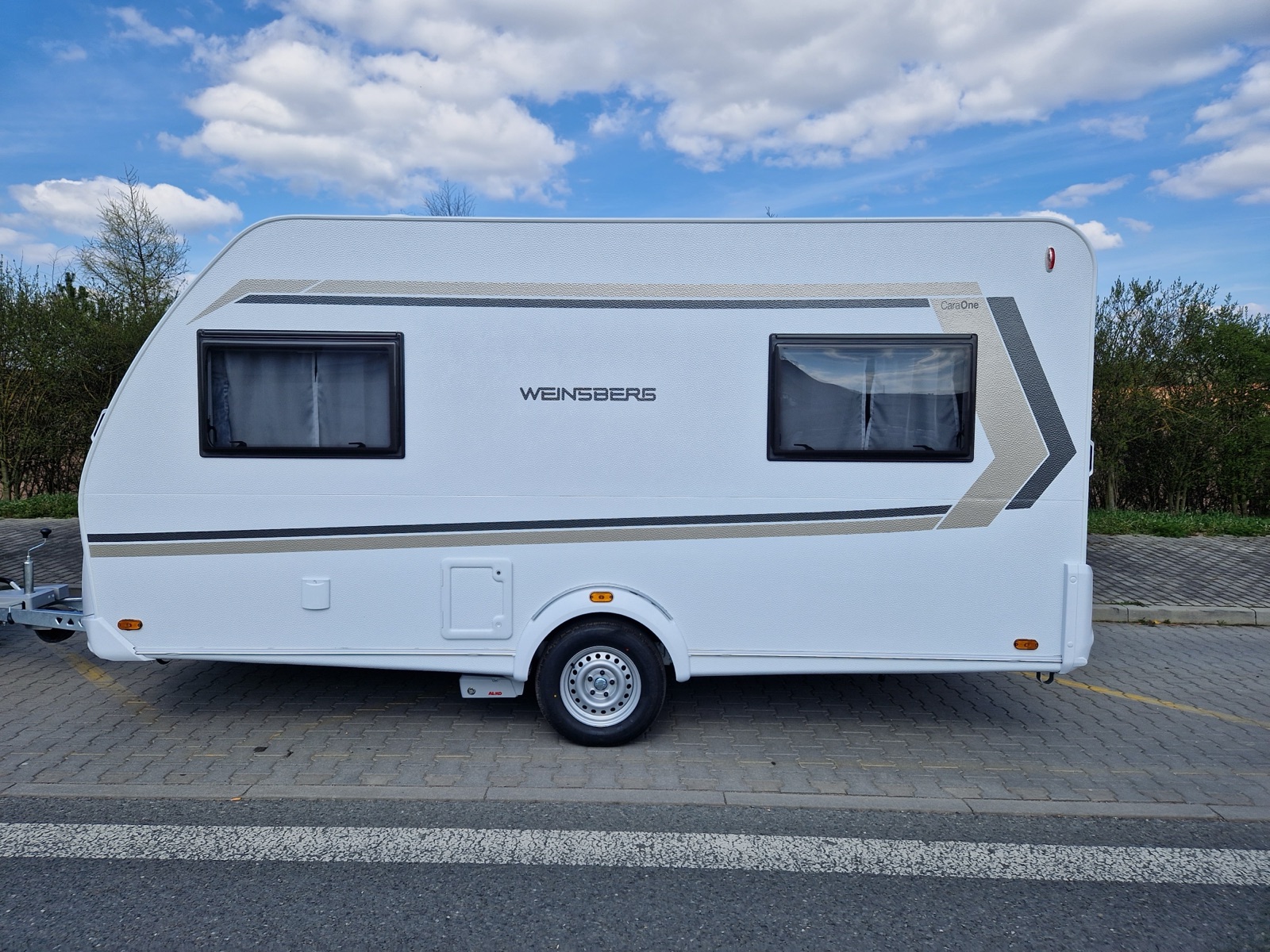 Karavan Weinsberg CaraOne 420 QD